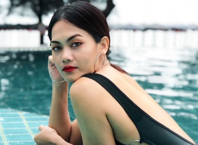 Nữ trọng tài Thái Lan cực sexy gây sốt ở giải bóng chuyền quốc tế VTV9 Bình Điền