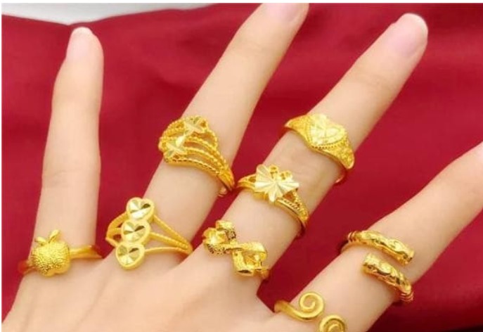 Người mệnh này kỵ đeo vàng, có thì nên cất, cố tình mang trên người dễ gánh họa sát thân, tài sản tiêu tán