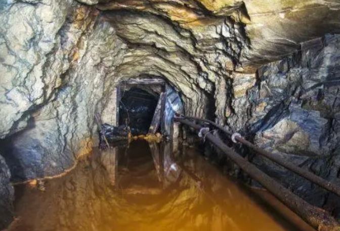 Bí ẩn mỏ vàng cô đơn nhất thế giới Có vàng ở khắp mọi nơi nhưng không ai dám đào