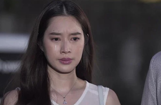 Ly hôn đã 6 năm nhưng chồng cũ vẫn chưa tái hôn, vợ cũ tò mò muốn biết nguyên do thì anh hỏi ngược lại 1 câu khiến cô ngẩn người