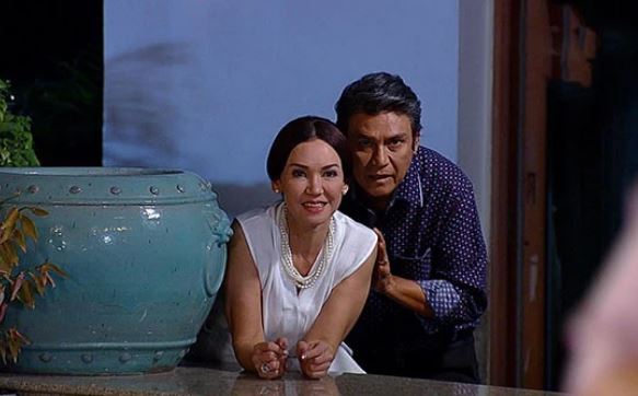 Đột nhiên bị mẹ chồng đuổi đi, tôi và chồng ngẩn người ra khỏi nhà, uẩn khúc phía sau lại khiến tôi không thể giận bà