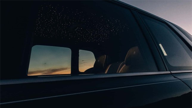 Rolls-Royce Cullinan thế hệ mới lộ diện ảnh 24