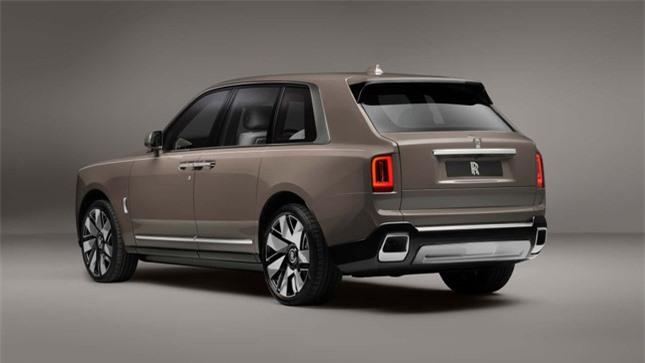 Rolls-Royce Cullinan thế hệ mới lộ diện ảnh 3