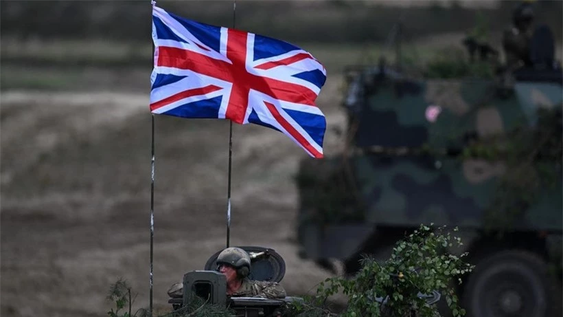 Quân đội Anh gần như là một bên tham chiến trực tiếp tại Ukraine.