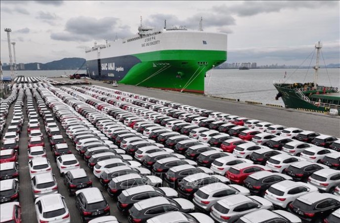 Quan điểm của giới chuyên gia về việc Mỹ áp thuế bổ sung với hàng hóa Trung Quốc