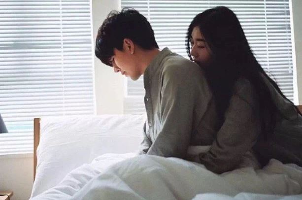 Chia tay 1 năm, cô gái thường xuyên hẹn bạn trai cũ ở nhà nghỉ để tâm sự chuyện bị gia đình người yêu đại gia chê “quê mùa, vì tiền mà đeo bám”