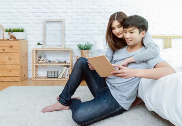 Đưa bạn trai về ra mắt, vừa nhìn thấy cỗ quan tài ở góc nhà, anh đã sững người, mặt mày tái mét không dám bước vào