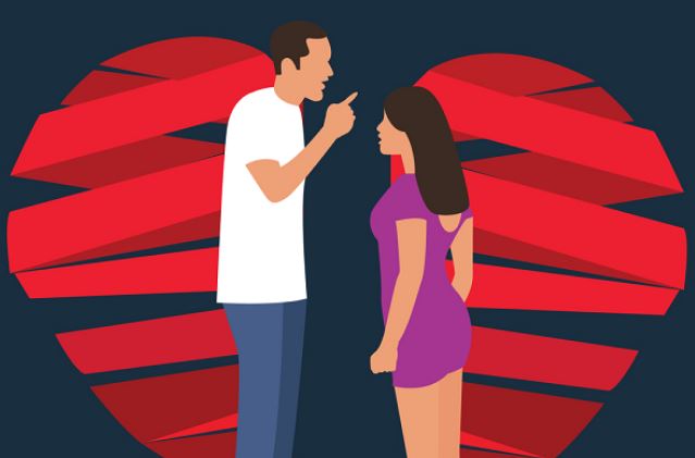 Đi làm về sớm một hôm, em vô tình biết được tâm địa đen tối của người mẹ chồng lúc nào cũng đặt tiền lên trên tất cả