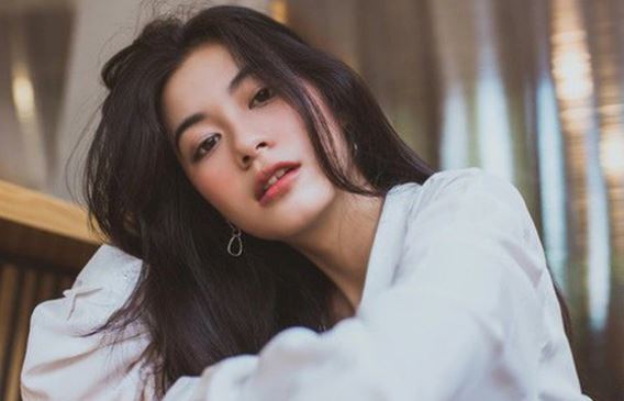 Thông báo đưa bạn trai về ra mắt, cả nhà háo hức chuẩn bị cơm nước để đón, nào ngờ vừa nhìn thấy mặt anh, mẹ tôi cau có khó chịu còn bố thì chẹp miệng quay lưng