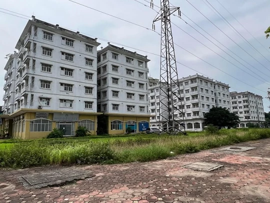 Khoảng 18.000 căn hộ tái định cư bị bỏ hoang tại Hà Nội và TP Hồ Chí Minh