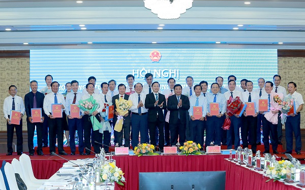 Rà soát 6 nhóm chính sách phát triển kinh tế Bắc Trung Bộ và duyên hải Trung Bộ