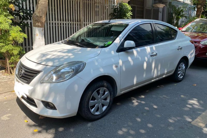 Nissan Sunny lăn bánh 8 năm được chào bán với giá chưa tới 200 triệu đồng