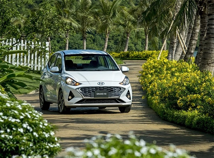 Giá lăn bánh Hyundai Grand i10 giữa tháng 5/2024 ‘rẻ như cho’ thu hút khách Việt, lấn át Kia Morning ảnh 2