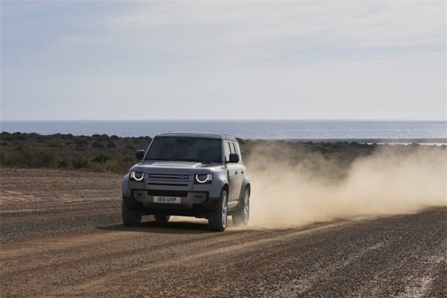 Land Rover Defender thế hệ tiếp theo trình làng với động cơ mới ảnh 10