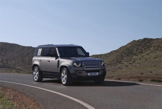 Land Rover Defender thế hệ tiếp theo trình làng với động cơ mới ảnh 12