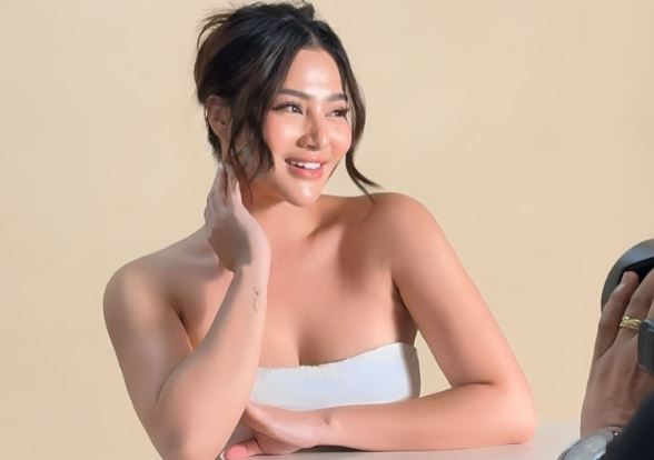 Mê mẩn ngắm cô béo xinh đẹp nhất Philippines