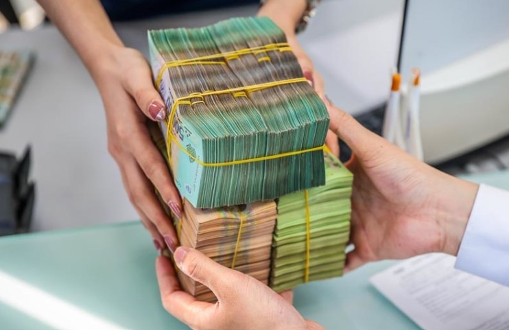 Lãi suất thấp 'như mơ', vì sao doanh nghiệp vẫn khó vay vốn?