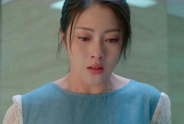 Tái hôn được 2 năm, bỗng dưng chồng cũ lén gặp chồng mới rồi đòi một thứ khiến tôi sốc nghẹn