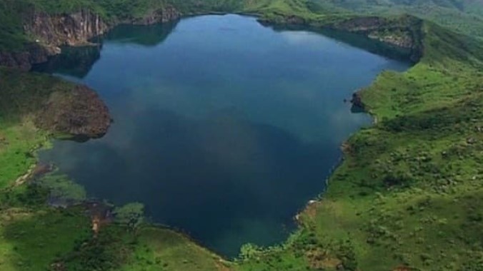 'Hồ sát nhân' ở châu Phi, một đêm giết 2000 mạng người, sự thật lộ ra sau khi hồ cạn nước