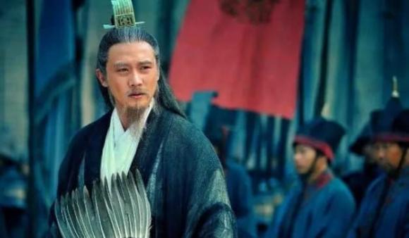 Làm thầy của hoàng đế khó đến mức nào? Cùng nhìn lại cuộc đời huy hoàng và đắng cay của Gia Cát Lượng, Trương Lương và Trương Cư Chính