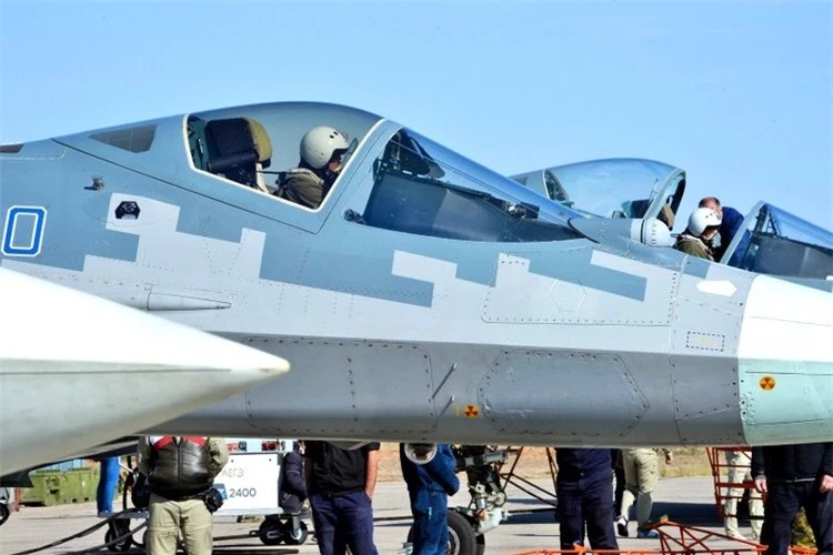 Triển khai Su-57 diện rộng sẵn sàng đấu F-16 Ukraine