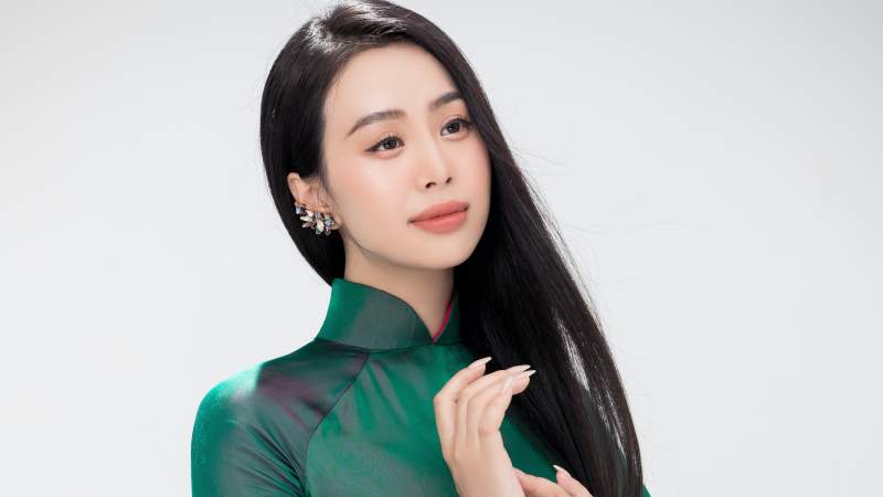 Hoàng Tâm Anh tổ chức minishow “Những bước chân âm thầm” tại TP Hồ Chí Minh