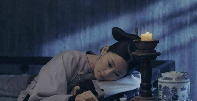 Cung nữ thủ lăng cổ đại hầu hạ Hoàng đế đã qua đời như thế nào? Thà chọn tuẫn táng còn hơn