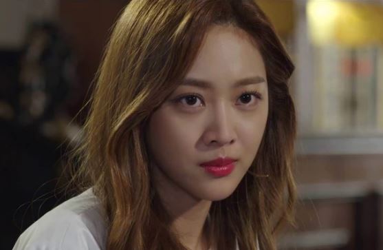 3 lần đến chơi nhà bạn trai, mẹ anh ấy đều làm món phở cuốn thịt bò tiếp đãi nhưng cách bà chuẩn bị khiến tôi hãi hùng