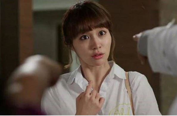 Không ngờ vì một con chó mà bạn trai chỉ mặt đuổi tôi và tuyên bố: "Thà mất bạn gái chứ không chịu mất chó"