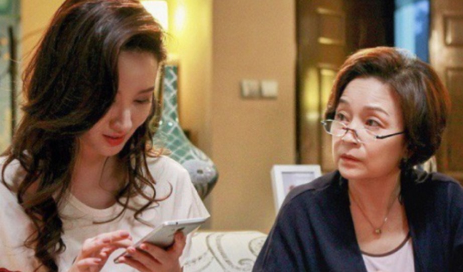 Phát hiện chồng ngoại tình, tôi rủ mẹ chồng đi đánh ghen thì chết sững với người bị bắt tại trận, giờ tôi chẳng khác nào tội đồ