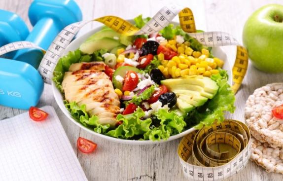 7 sai lầm ăn kiêng trong mùa hè có thể gây đột quỵ