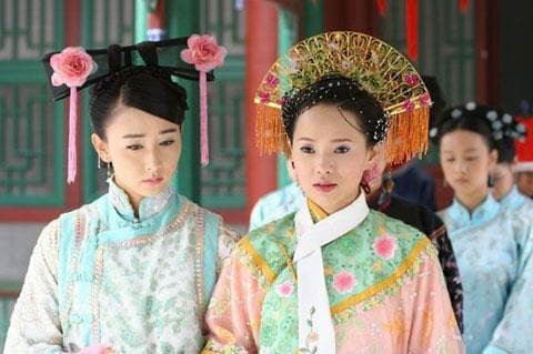 Gia tộc hiển hách nhất triều đại nhà Thanh, có tận 3 người làm Hoàng Hậu nhưng chỉ có 1 người kết thúc có hậu