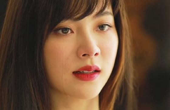 Đến nhà bạn trai chơi, mẹ anh ấy nắm chặt tay tôi rồi bất ngờ đưa ra lời thỉnh cầu đầy bẽ bàng