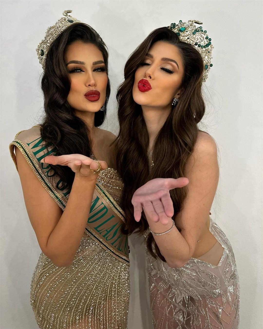 Cô gái cao 1,81 m đăng quang Hoa hậu Hòa bình Tây Ban Nha ảnh 5