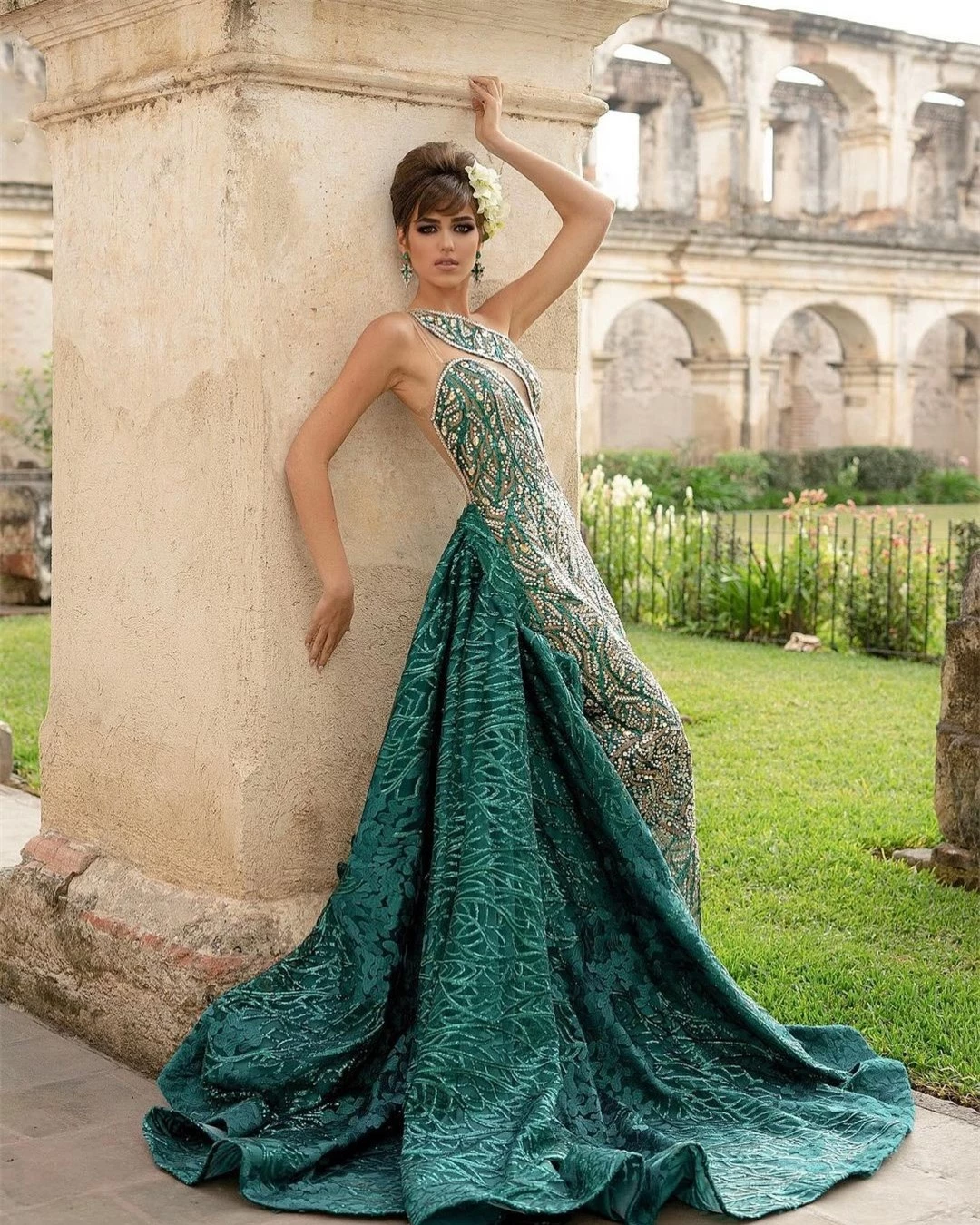 Tân Hoa hậu Hòa bình Guatemala bị chê già nua ảnh 3