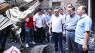 Phó Thủ tướng Trần Hồng Hà trực tiếp chỉ đạo khắc phục hậu quả vụ cháy nhà trọ ở Trung Kính