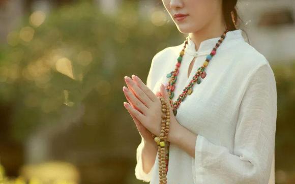 Người vô phúc hay nhiều phước cứ nhìn vào 3 dấu hiệu này sẽ rõ, thử xem bạn thuộc bên nào?