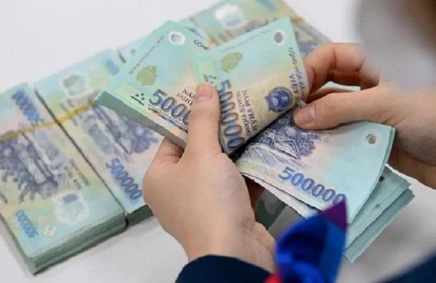 Đề nghị kéo dài giảm 2% thuế VAT cho tất cả các mặt hàng