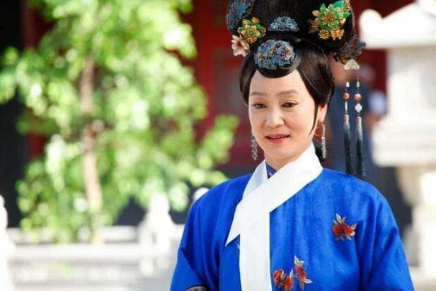 Phi tần sung mãn nhất thời nhà Thanh, 50 tuổi vẫn được thị tẩm, sau khi biết tin con mình trở thành hoàng đế, bà đã tự sát