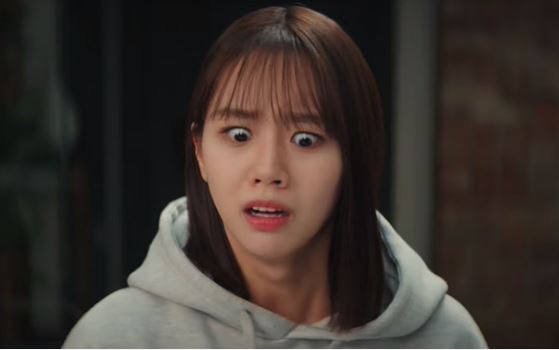 Về nhà bạn trai chơi bị mẹ anh "thử thách", nhìn thấy cái rổ đựng thứ lổm ngổm tôi chia tay ngay và luôn