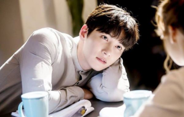 Cơn đau khi bị bạn trai phụ bạc chưa qua, tôi lại nhận thêm một "cơn sét" khi nghe lời anh ta nói về mình