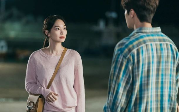 
Đưa người yêu về quê ra mắt, sáng hôm sau tự dưng bố đòi đuổi bạn trai tôi ra ngoài