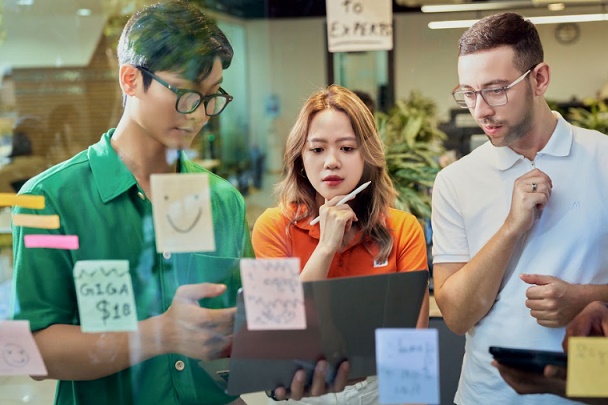 Doanh nghiệp Việt thúc đẩy ứng dụng lập trình không cần viết 'code'