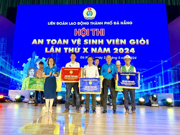 Cảng Đà Nẵng đạt giải Nhì toàn đoàn và giải Ba phần thi xử lý tình huống tại Hội thi An toàn, Vệ sinh viên giỏi TP Đà Nẵng lần thứ X năm 2024.