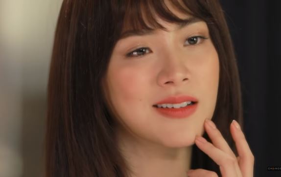 Đêm khuya, chồng cũ bỗng tìm đến tận nhà rồi quỳ xuống van xin tôi giúp anh một việc đê hèn khiến tôi khinh thường