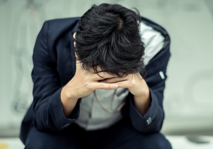 Có nhà to, xe đẹp, lương 25 triệu mà tôi khổ hơn cả người giúp việc, vợ tôi có những sở thích thật quái gở!