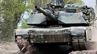 Xe tăng Abrams của Ukraine bị phát hiện đeo ‘gạch’ Kontakt-1 của Liên Xô