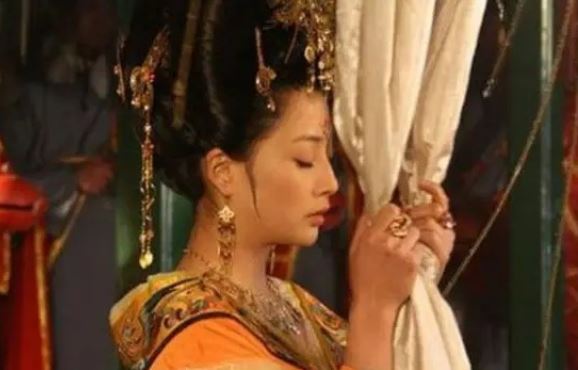 Vì sao phi tần thời xưa phải 'chặn hậu môn’ trước khi chôn? Sự thật khiến ai cũng choáng váng