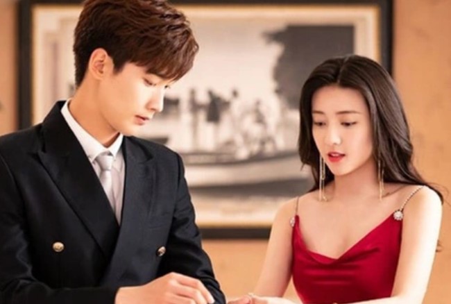 Vợ một mình đi chúc rượu cả họ trong lễ cưới, tôi liền bị bố vợ "cà" một câu tức tím cả ruột gan