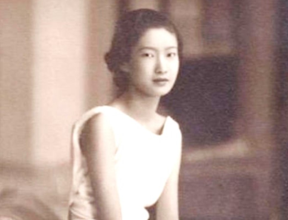 Nhi&#x1EC1;u kh&#xE1;m ph&#xE1; m&#x1EDB;i v&#x1EC1; cu&#x1ED9;c &#x111;&#x1EDD;i Ho&#xE0;ng h&#x1EAD;u Nam Ph&#x1B0;&#x1A1;ng